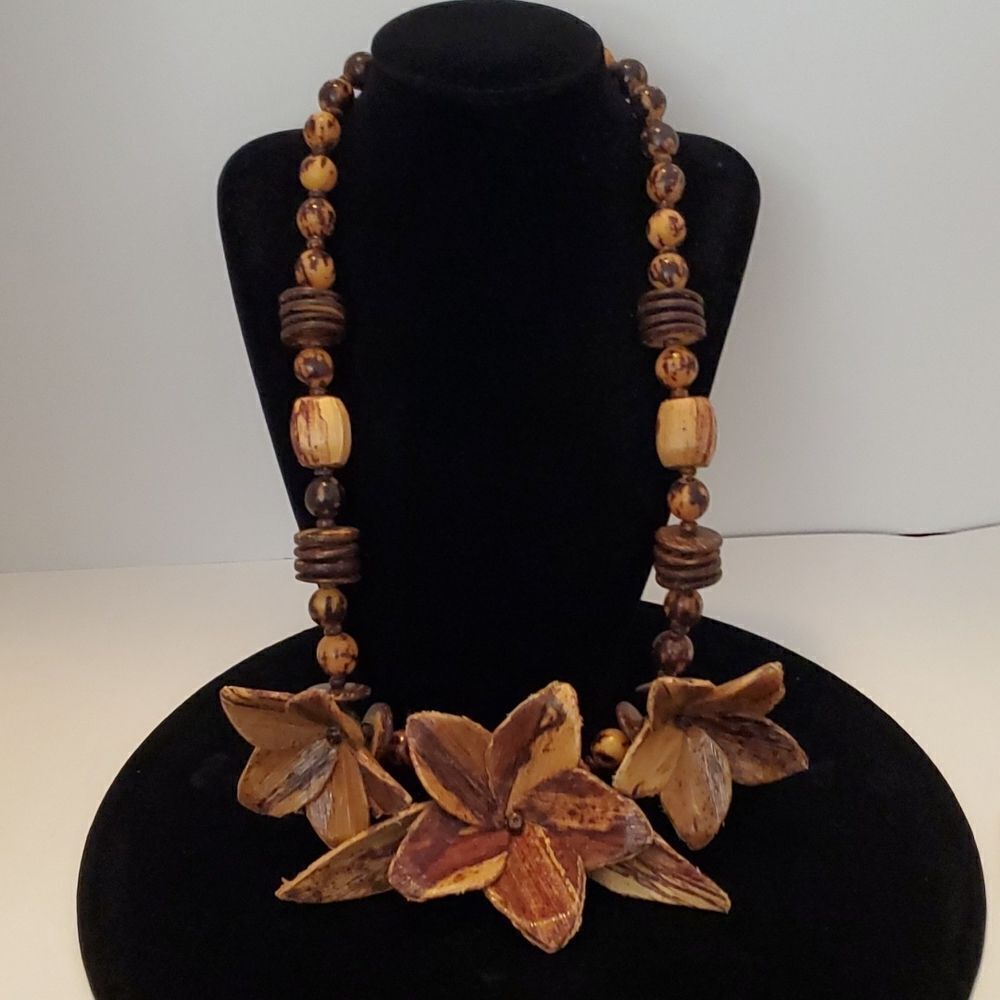 Plumeria Coconut Shell Necklace